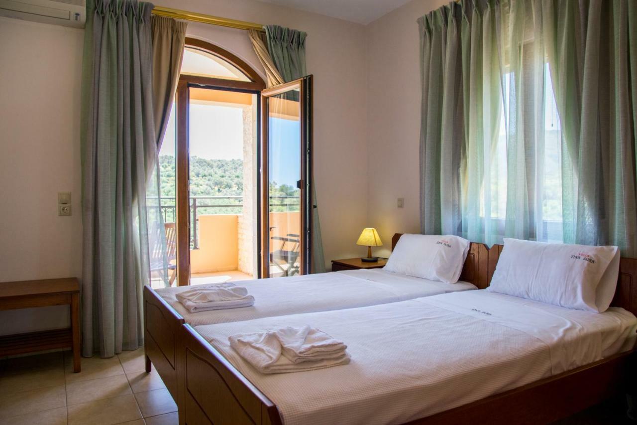 Villa Tinadora Agia Triada Exteriör bild